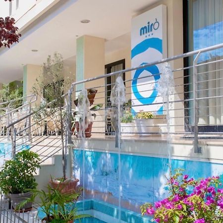 Hotel Miro Cattolica Bagian luar foto