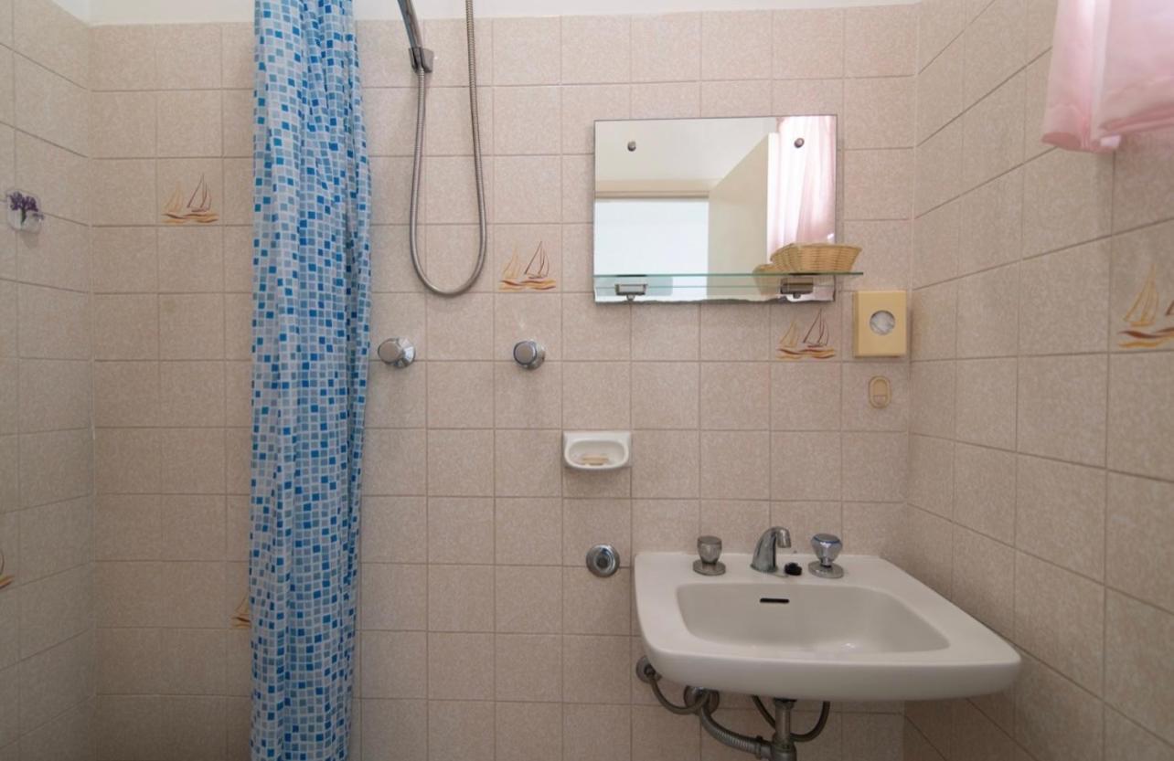 Hotel Miro Cattolica Bagian luar foto