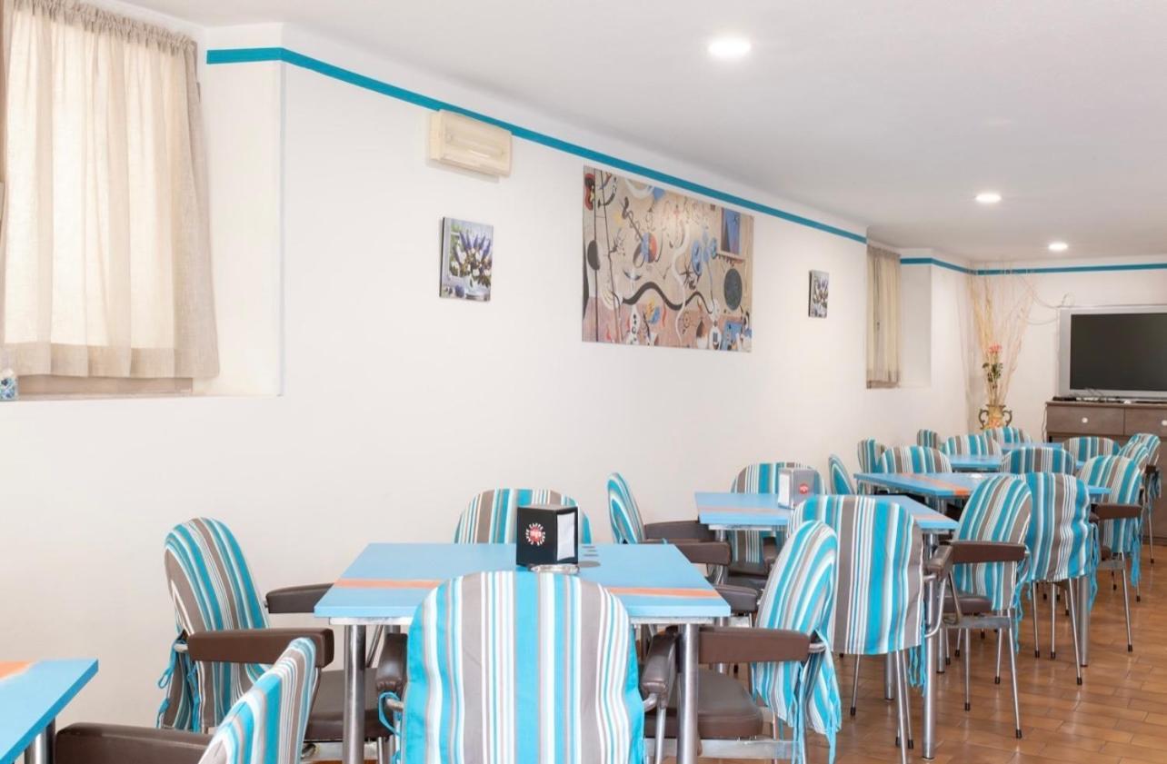 Hotel Miro Cattolica Bagian luar foto