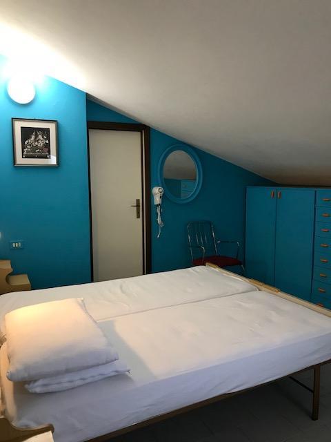 Hotel Miro Cattolica Bagian luar foto